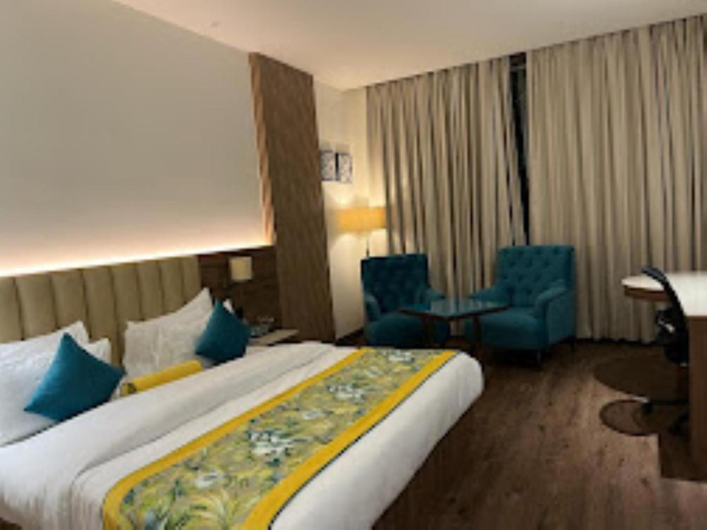 Casa Divine,Bareilly Hotell Exteriör bild